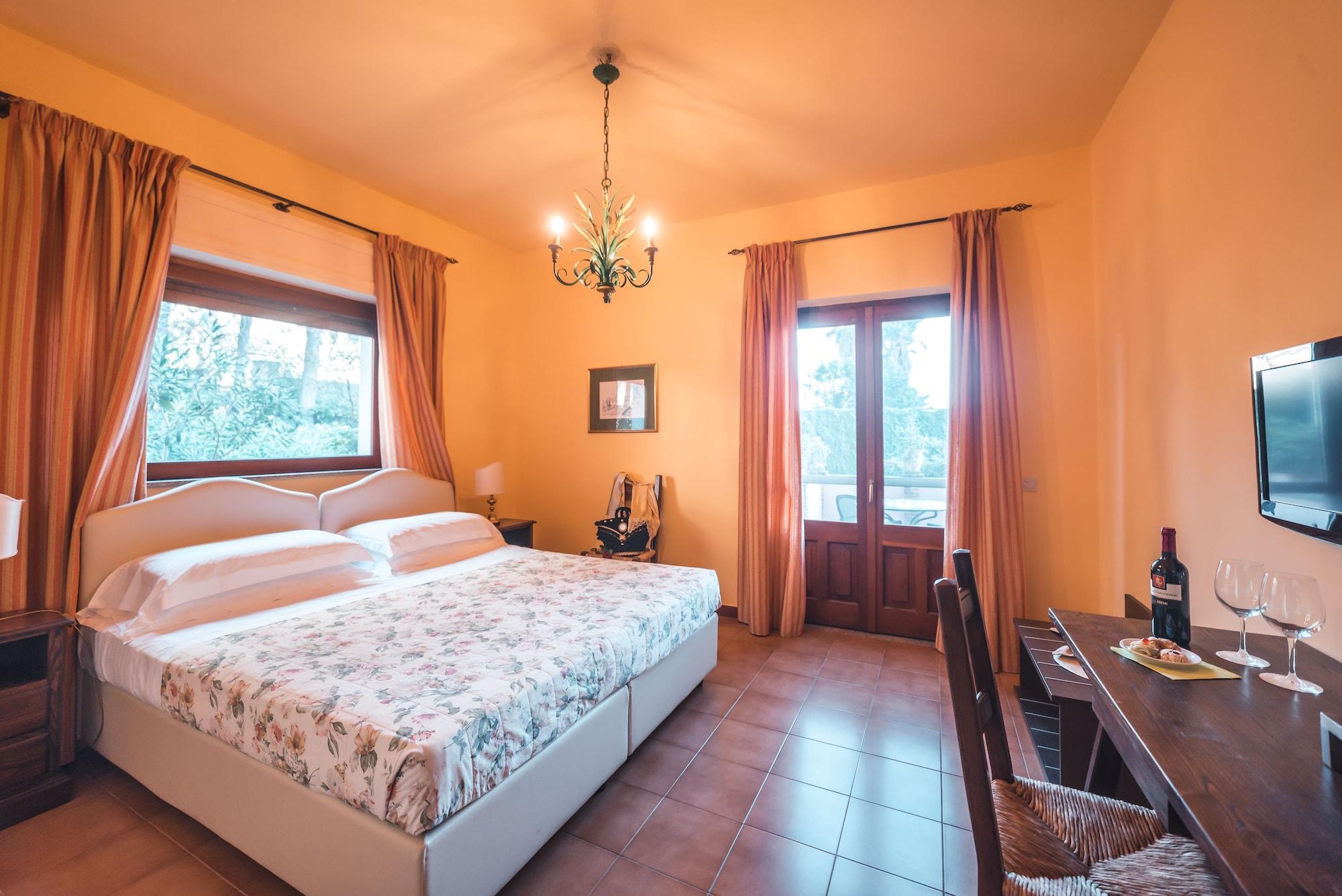 Hotel Villa Sirina ตาออร์มินา ภายนอก รูปภาพ