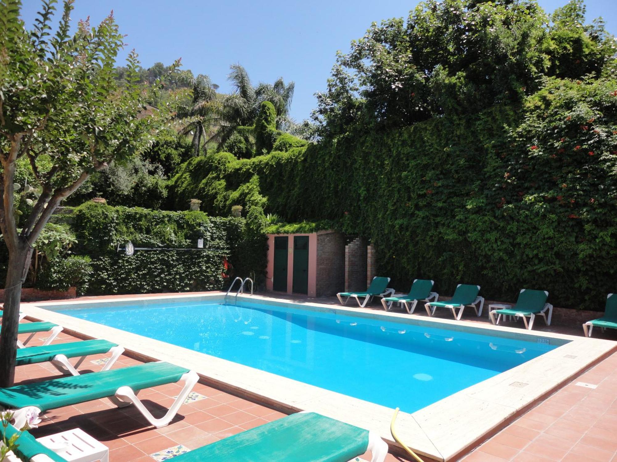 Hotel Villa Sirina ตาออร์มินา ภายนอก รูปภาพ