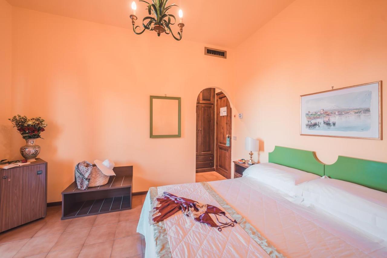 Hotel Villa Sirina ตาออร์มินา ภายนอก รูปภาพ