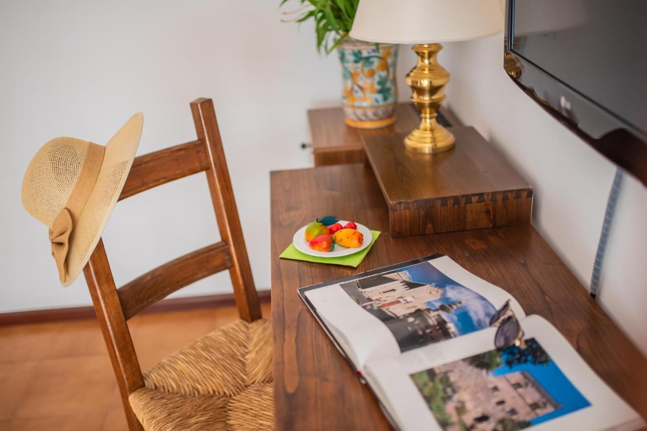 Hotel Villa Sirina ตาออร์มินา ภายนอก รูปภาพ