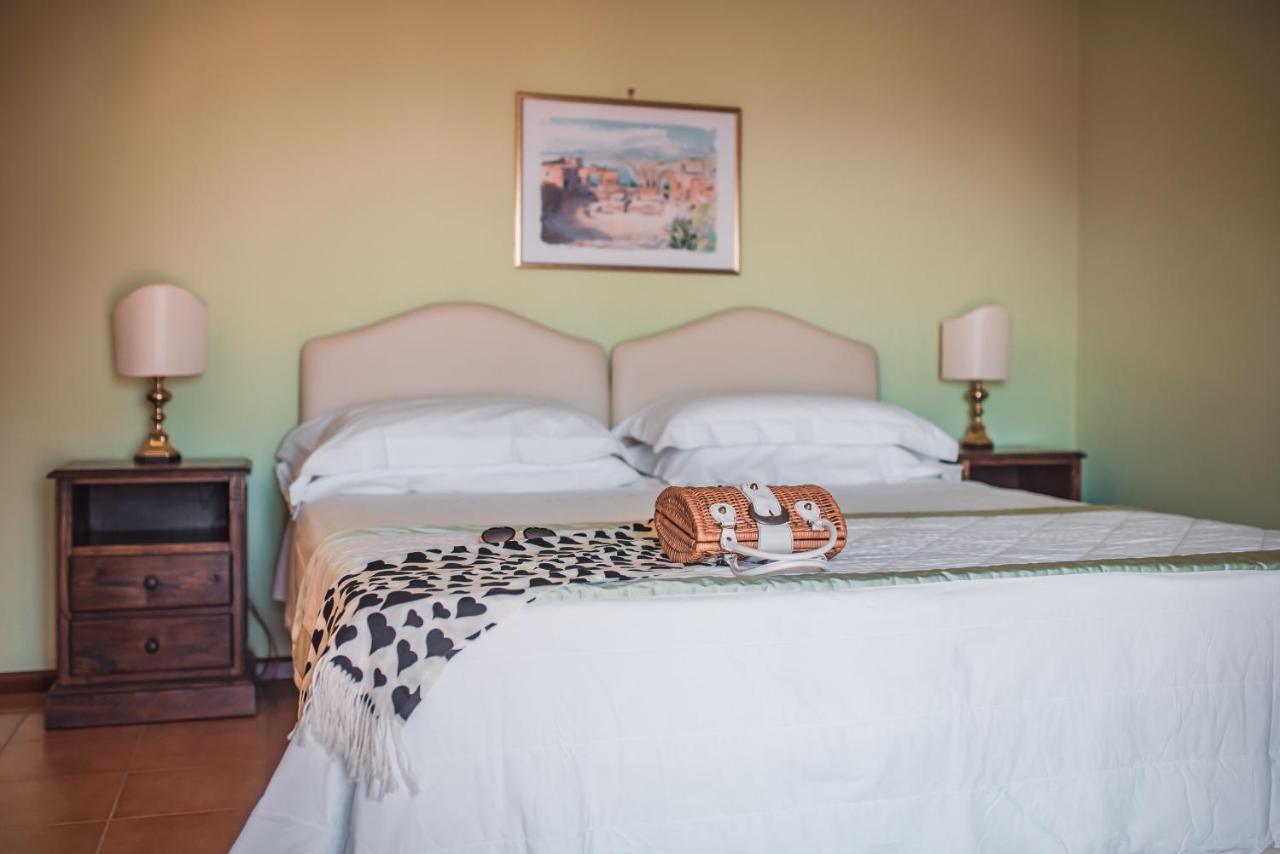 Hotel Villa Sirina ตาออร์มินา ภายนอก รูปภาพ